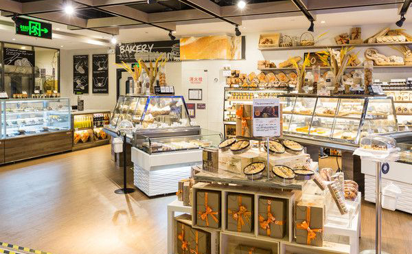 想開家甜品店要怎么開，裝修設計需要多少錢？？